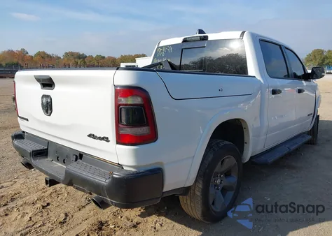 2021 Ram 1500 Big Horn 4X4 5'7 Box из США, поврежденный, VIN 1C6SRFFT2MN762264